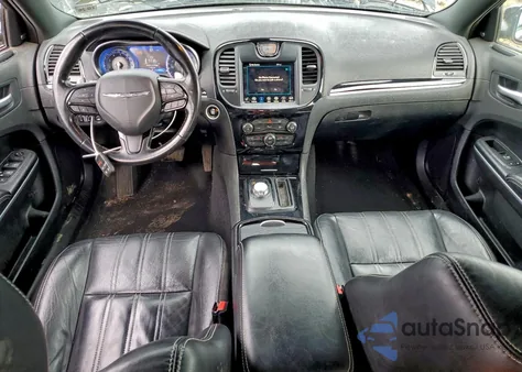 2021 Chrysler 300 S z USA, uszkodzony, nr VIN 2C3CCABG7MH523669